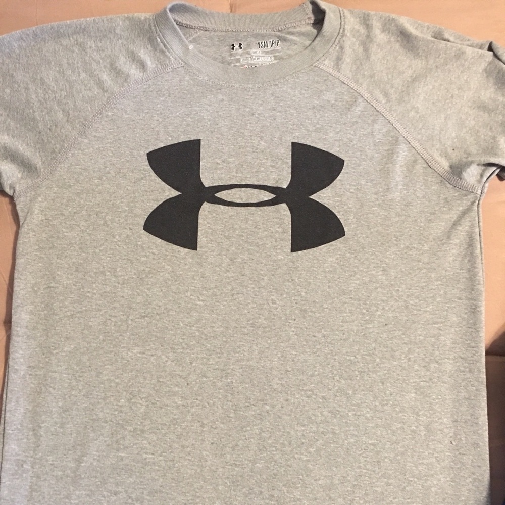 Youth Sz medium Under Armour